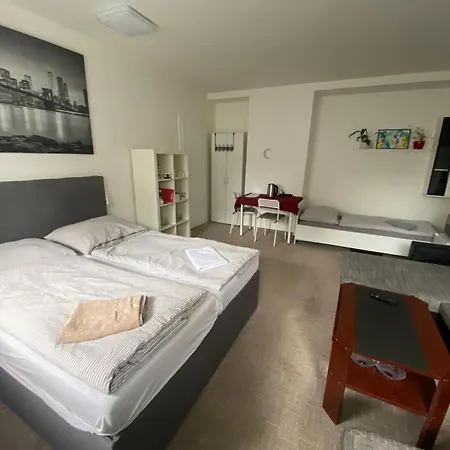Séjour chez l'habitant Homestay U Hanky *